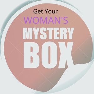 🔍Woman's Mystery Box🔎 Up to 10 Woman's Items & 1 Accessory Size Medium